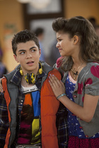 Adam Irigoyen : adamirigoyen_1301435210.jpg