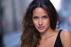 Adria Arjona : adria-arjona-1486395236.jpg