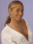 Adrienne Bailon : adrienne-bailon-1334072913.jpg