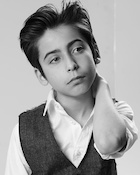 Aidan Gallagher : aidan-gallagher-1449721173.jpg