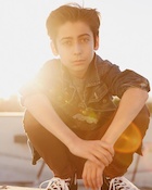 Aidan Gallagher : aidan-gallagher-1451792066.jpg