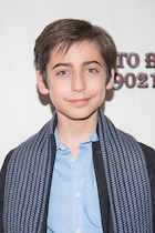 Aidan Gallagher : aidan-gallagher-1452048481.jpg