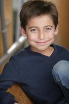 Aidan Gallagher : aidan-gallagher-1459543997.jpg