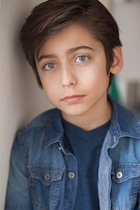 Aidan Gallagher : aidan-gallagher-1487737134.jpg