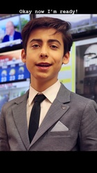 Aidan Gallagher : aidan-gallagher-1528233399.jpg