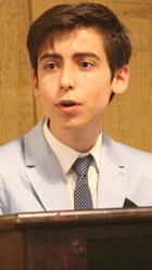 Aidan Gallagher : aidan-gallagher-1528233424.jpg