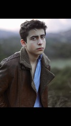 Aidan Gallagher : aidan-gallagher-1545173970.jpg