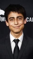 Aidan Gallagher : aidan-gallagher-1550084138.jpg