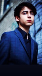 Aidan Gallagher : aidan-gallagher-1566006996.jpg