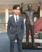 Aidan Gallagher : aidan-gallagher-1569084657.jpg