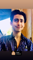 Aidan Gallagher : aidan-gallagher-1582759436.jpg