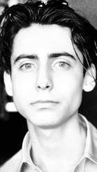 Aidan Gallagher : aidan-gallagher-1583852747.jpg