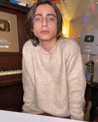 Aidan Gallagher : aidan-gallagher-1609038214.jpg