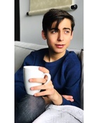 Aidan Gallagher : aidan-gallagher-1621715407.jpg