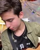 Aidan Gallagher : aidan-gallagher-1634431402.jpg