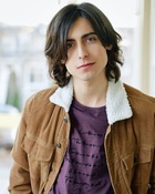 Aidan Gallagher : aidan-gallagher-1671649990.jpg