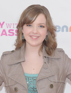 Aislinn Paul : aislinn-paul-1338931931.jpg