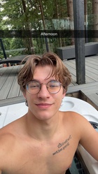 Alex Sampson : alex-sampson-1755267530.jpg