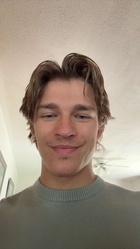 Alex Sampson : alex-sampson-1756388396.jpg