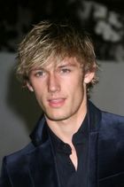 Alex Pettyfer : alex_pettyfer_1226193446.jpg