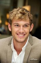 Alex Pettyfer : alex_pettyfer_1295202111.jpg