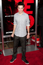 Alexander Gould : alexander-gould-1335129489.jpg