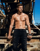 Alexander Ludwig : alexander-ludwig-1441149452.jpg