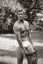 Alexander Ludwig : alexander-ludwig-1691388901.jpg