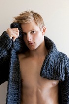 Alexander Ludwig : alexanderludwig_1297419525.jpg