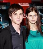 Alexandra Daddario : TI4U1381097142.jpg