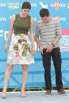Alexandra Daddario : TI4U1402759652.jpg