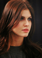 Alexandra Daddario : alexandra-daddario-1375035618.jpg