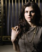 Alexandra Daddario : alexandra-daddario-1377714629.jpg