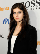 Alexandra Daddario : alexandra-daddario-1379270073.jpg