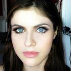 Alexandra Daddario : alexandra-daddario-1379705862.jpg