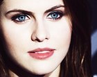 Alexandra Daddario : alexandra-daddario-1380139218.jpg