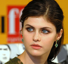 Alexandra Daddario : alexandra-daddario-1380472433.jpg