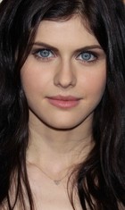 Alexandra Daddario : alexandra-daddario-1381284106.jpg