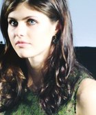 Alexandra Daddario : alexandra-daddario-1382472706.jpg