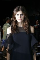 Alexandra Daddario : alexandra-daddario-1383239926.jpg