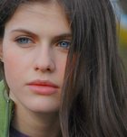 Alexandra Daddario : alexandra-daddario-1386346937.jpg