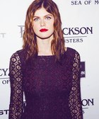 Alexandra Daddario : alexandra-daddario-1389907375.jpg