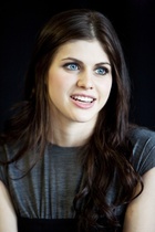 Alexandra Daddario : alexandra-daddario-1392567281.jpg