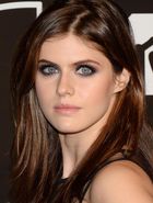 Alexandra Daddario : alexandra-daddario-1392839197.jpg