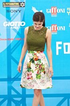 Alexandra Daddario : alexandra-daddario-1393178748.jpg