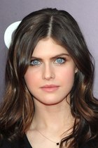 Alexandra Daddario : alexandra-daddario-1396011796.jpg