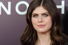 Alexandra Daddario : alexandra-daddario-1396977917.jpg