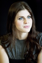 Alexandra Daddario : alexandra-daddario-1423847297.jpg