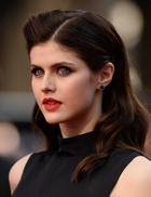 Alexandra Daddario : alexandra-daddario-1432402803.jpg