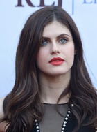 Alexandra Daddario : alexandra-daddario-1434166322.jpg